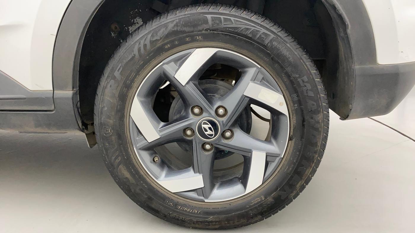 2021 Hyundai VENUE SX 1.0 TURBO, Petrol, Manual, 34,705 km, Left Rear Wheel