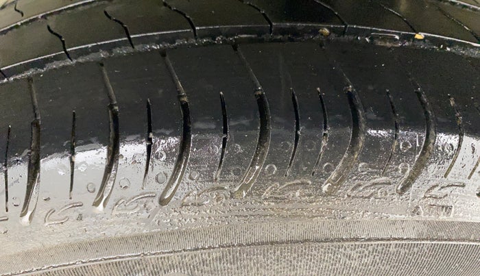 2018 Maruti Celerio VXI, Petrol, Manual, 41,031 km, Left Rear Tyre Tread