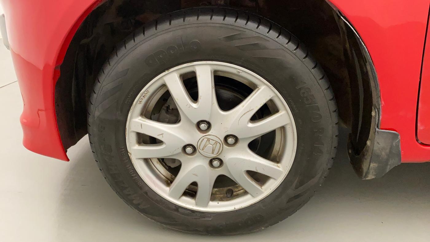2014 Honda Brio VX AT, Petrol, Automatic, 56,489 km, Left Front Wheel