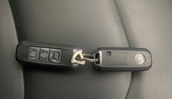 2019 MG HECTOR SHARP 1.5 DCT PETROL, Petrol, Automatic, 74,850 km, Key Close Up