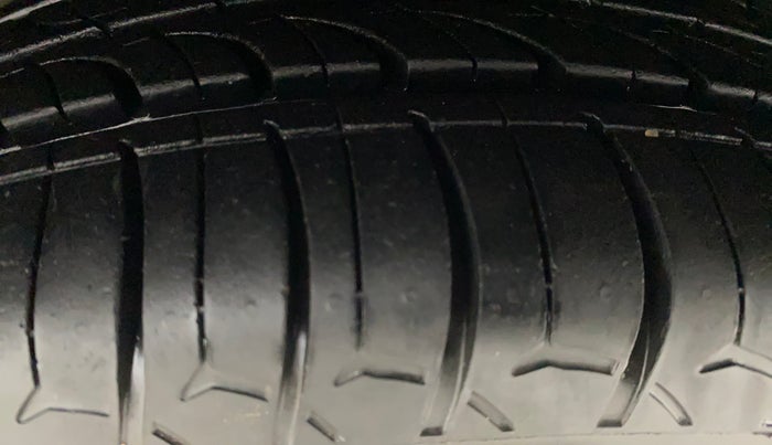 2017 Tata TIGOR XZ PETROL, Petrol, Manual, 45,808 km, Left Front Tyre Tread