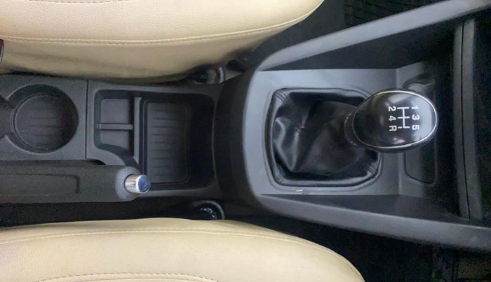 2017 Ford Figo Aspire TITANIUM 1.2 PETROL, Petrol, Manual, 52,795 km, Gear Lever