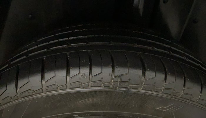 2020 MG HECTOR PLUS SHARP 1.5 PETROL TURBO DCT 6-STR, Petrol, Automatic, 66,451 km, Left Rear Tyre Tread