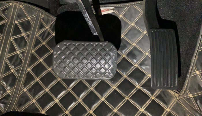 2020 MG HECTOR PLUS SHARP 1.5 PETROL TURBO DCT 6-STR, Petrol, Automatic, 66,451 km, Pedals