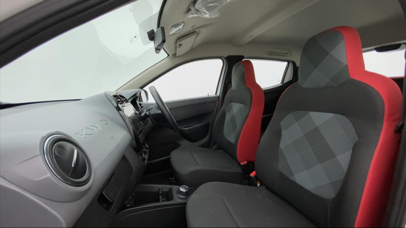 2021 Renault Kwid RXT 1.0 AMT (O), Petrol, Automatic, 5,923 km, Right Side Front Door Cabin