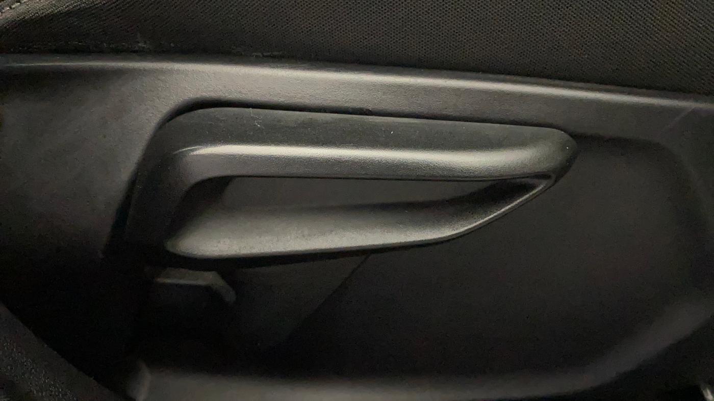 2023 Tata Tiago XZ PLUS PETROL, Petrol, Manual, 29,902 km, Driver Side Adjustment Panel