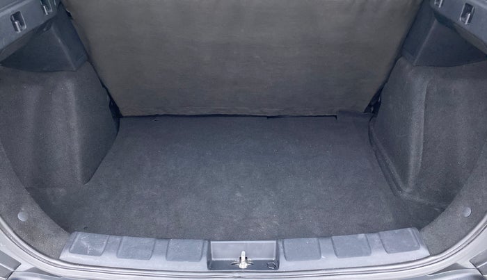 2019 Tata NEXON KRAZ AT PETROL, Petrol, Automatic, 16,445 km, Boot Inside