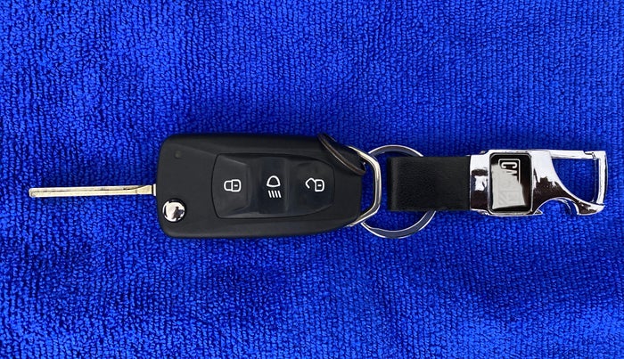 2019 Tata NEXON KRAZ AT PETROL, Petrol, Automatic, 16,445 km, Key Close Up