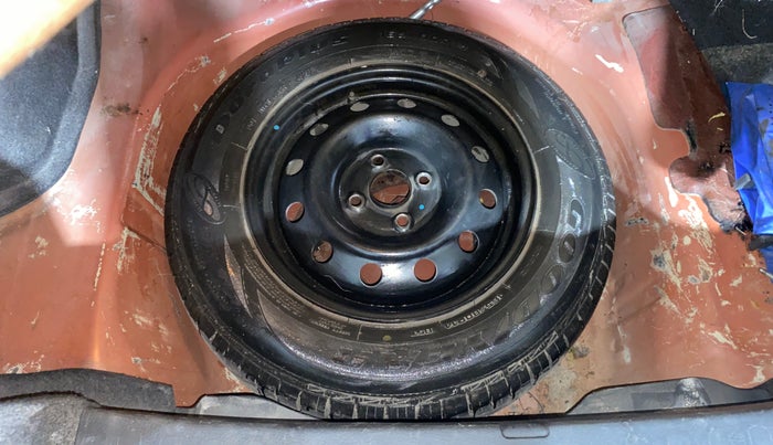 2016 Maruti Swift Dzire VXI, Petrol, Manual, 72,621 km, Spare Tyre