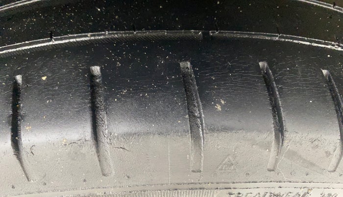 2017 Honda BR-V 1.5L I-VTEC S, Petrol, Manual, 93,149 km, Right Front Tyre Tread