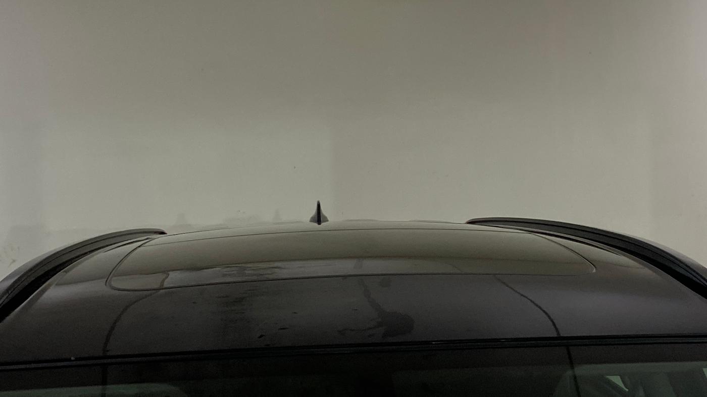 2023 Maruti Grand Vitara ALPHA SMART HYBRID AT, Petrol, Automatic, 61,229 km, Moonroof/ Sunroof