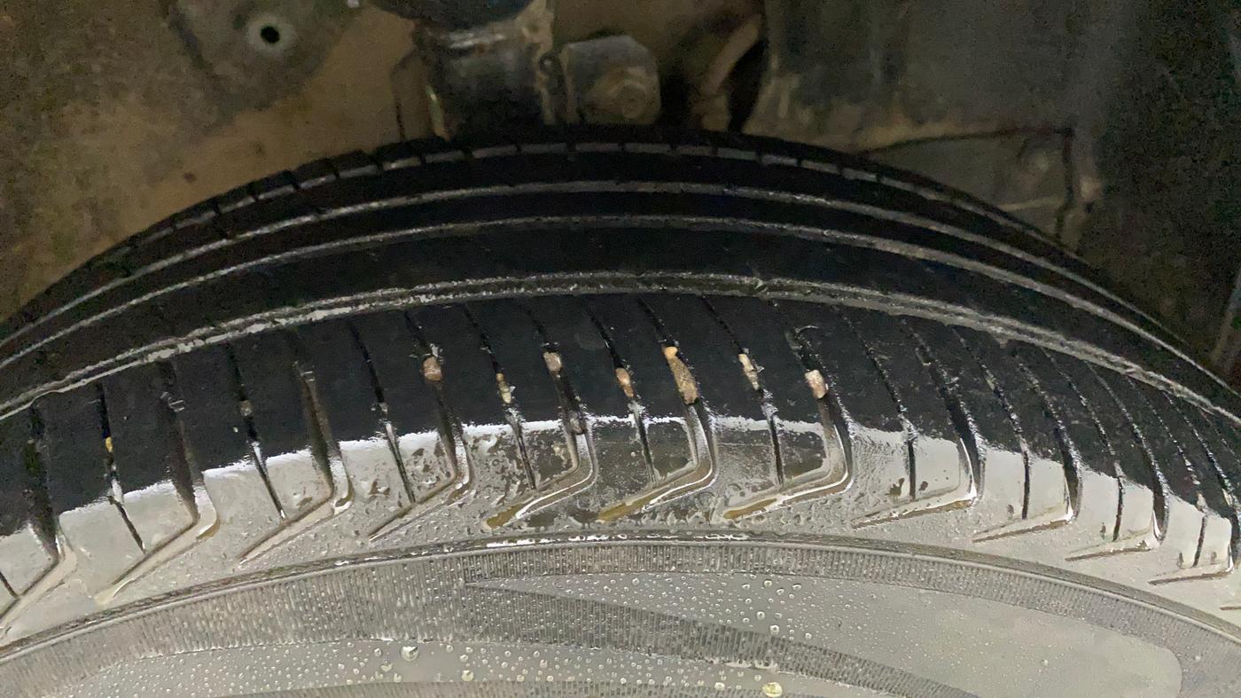2021 Maruti New Wagon-R LXI CNG 1.0, CNG, Manual, 26,161 km, Right Front Tyre Tread