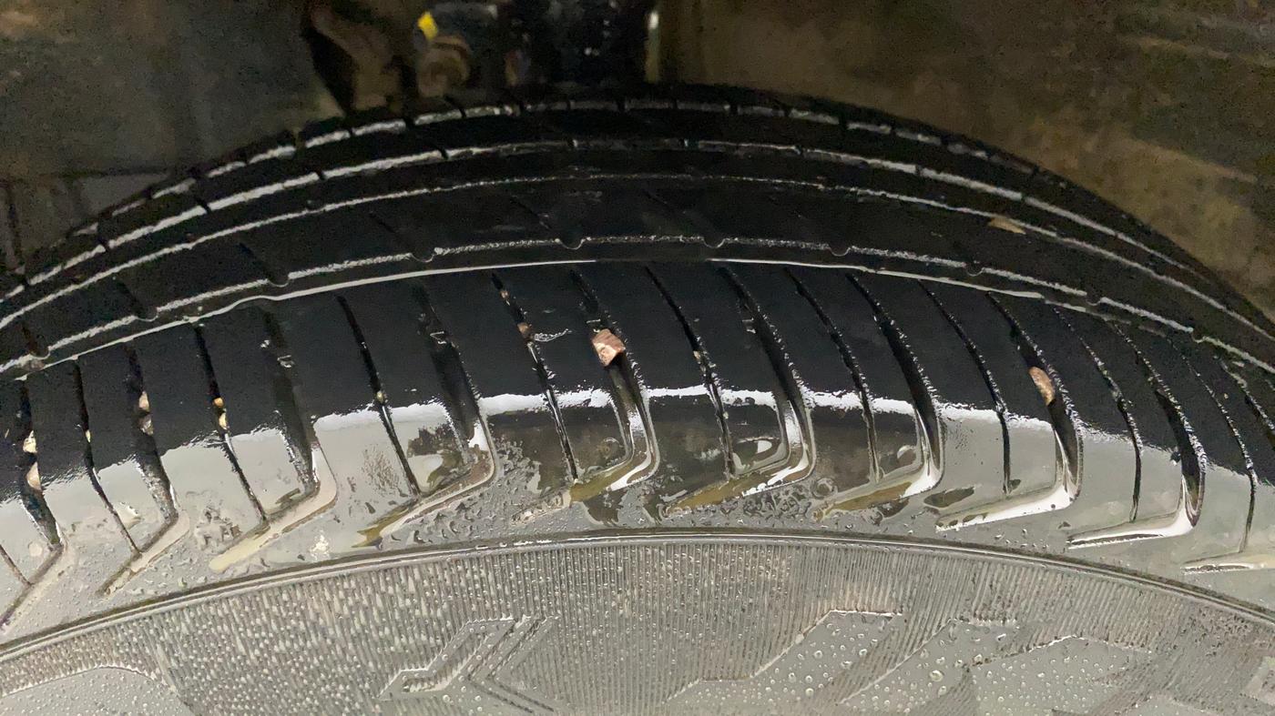2021 Maruti New Wagon-R LXI CNG 1.0, CNG, Manual, 26,161 km, Left Front Tyre Tread