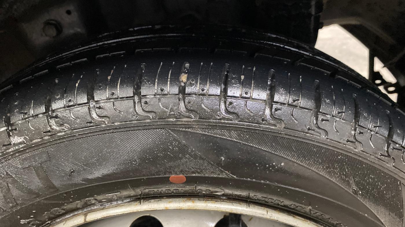 2018 Hyundai Eon ERA +, Petrol, Manual, 59,181 km, Left Rear Tyre Tread