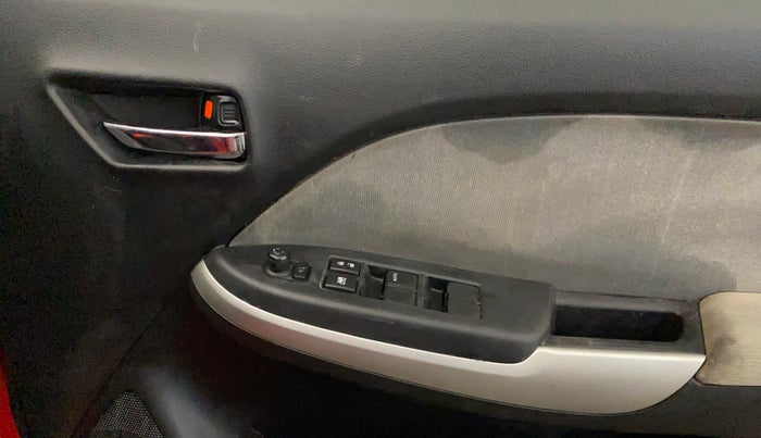 2016 Maruti Baleno DELTA PETROL 1.2, Petrol, Manual, 72,762 km, Driver Side Door Panels Control