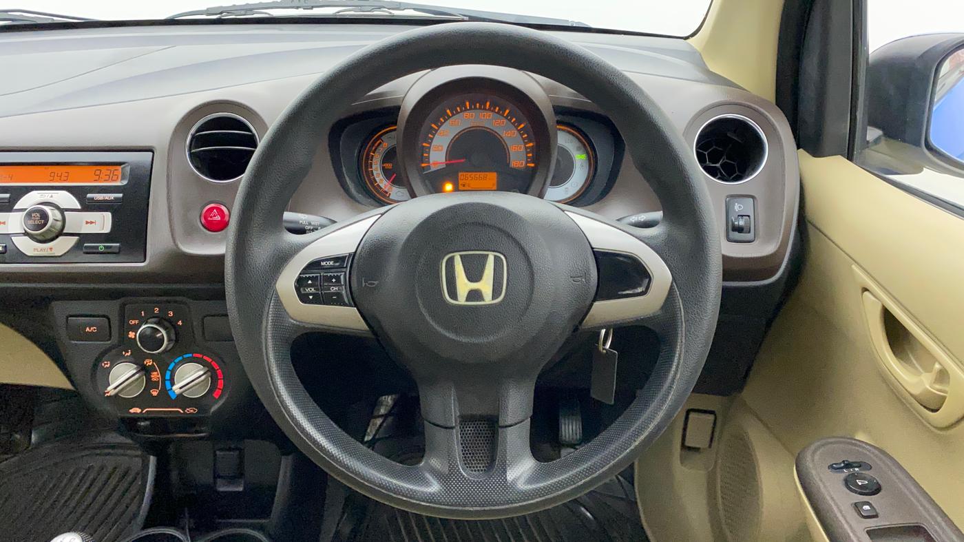 2013 Honda Brio S MT, Petrol, Manual, 65,665 km, Steering Wheel Close Up