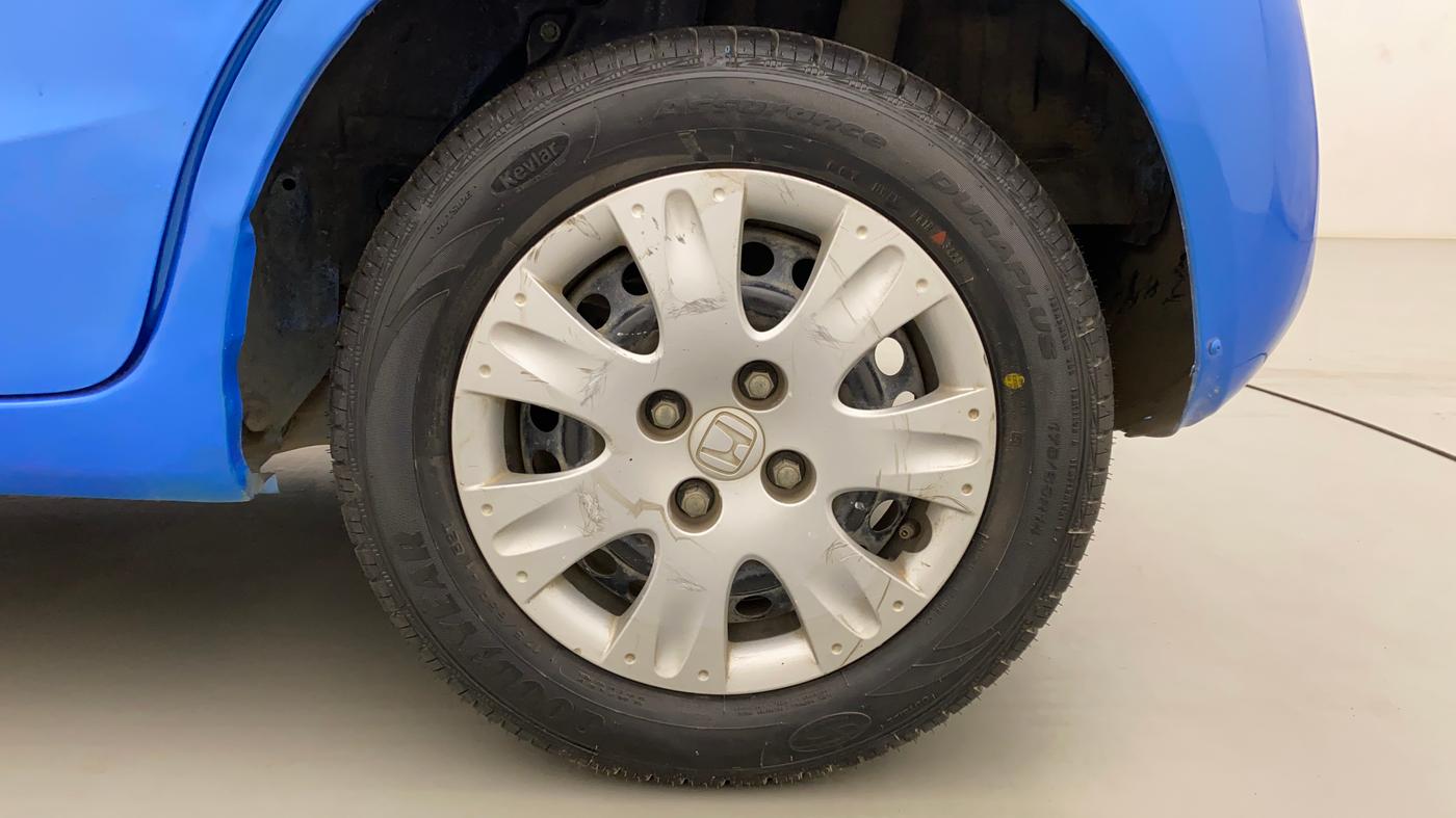 2013 Honda Brio S MT, Petrol, Manual, 65,665 km, Left Rear Wheel