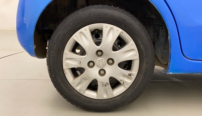 2013 Honda Brio S MT, Petrol, Manual, 65,665 km, Right Rear Wheel