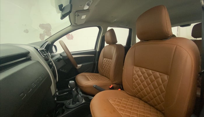 2019 Renault Duster RXS OPT CVT, Petrol, Automatic, 14,360 km, Right Side Front Door Cabin