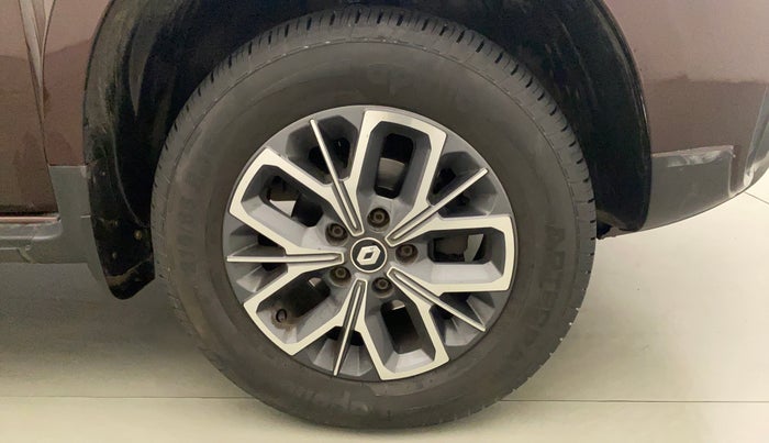 2019 Renault Duster RXS OPT CVT, Petrol, Automatic, 14,360 km, Right Front Wheel