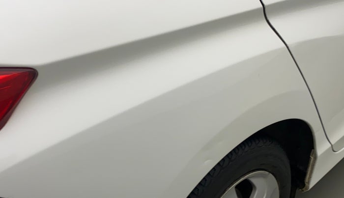 2015 Honda City 1.5L I-VTEC VX, Petrol, Manual, 61,611 km, Right quarter panel - Slightly dented