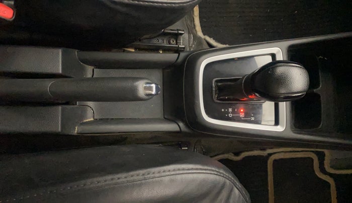 2020 Maruti Swift ZXI AMT, Petrol, Automatic, 75,747 km, Gear Lever