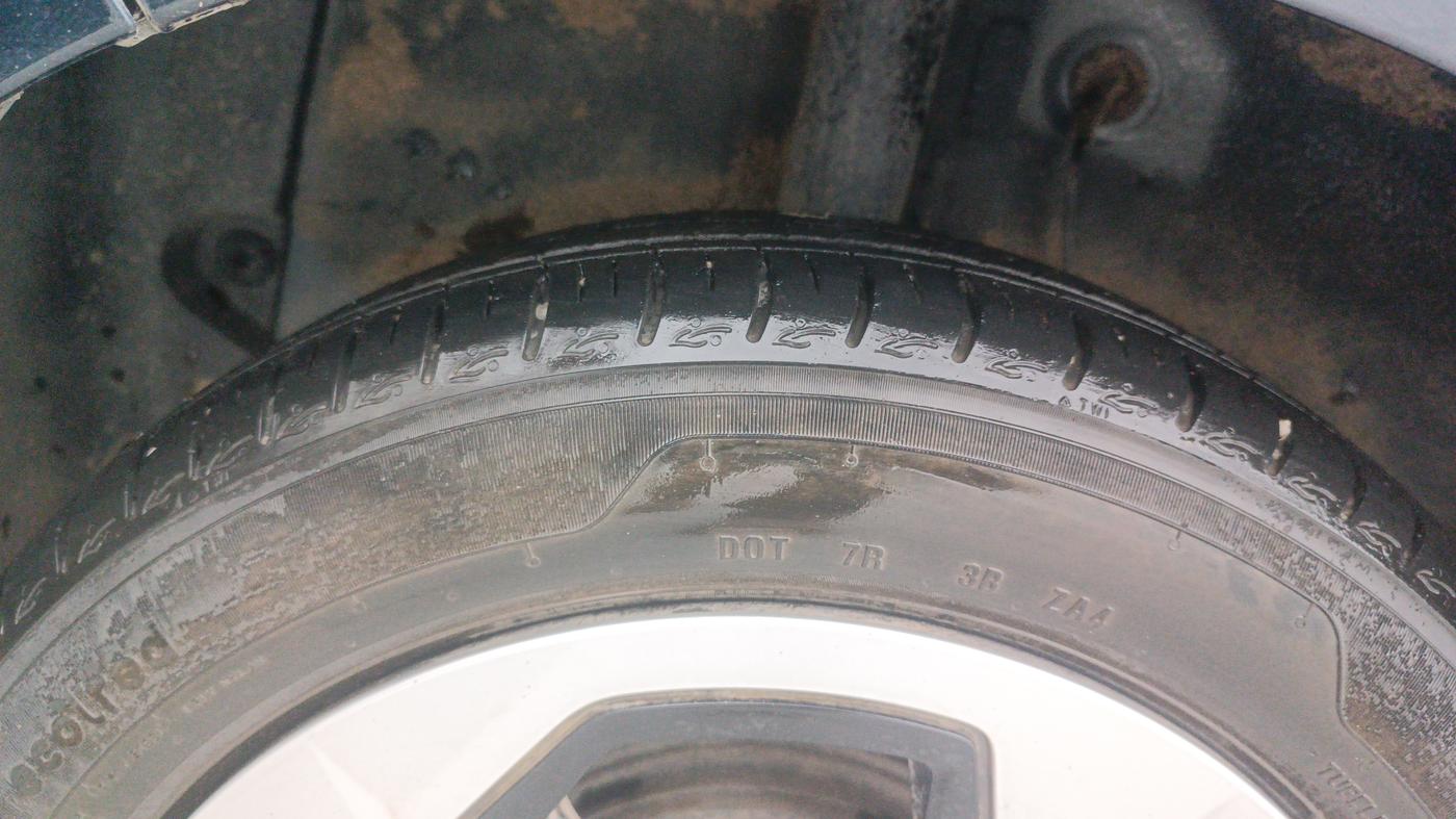 2024 Hyundai GRAND I10 NIOS SPORTZ AMT 1.2 KAPPA VTVT, Petrol, Automatic, 17,688 km, Right Rear Tyre Tread