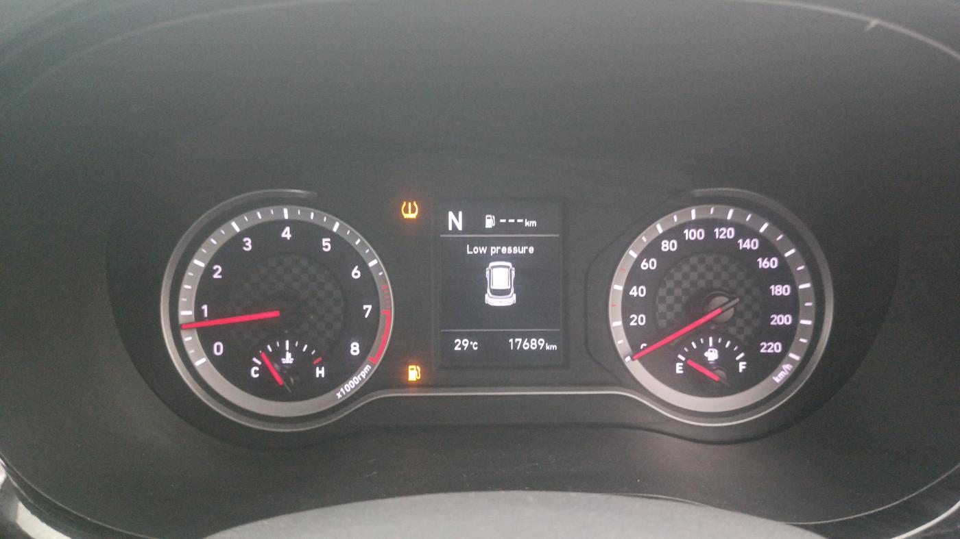 2024 Hyundai GRAND I10 NIOS SPORTZ AMT 1.2 KAPPA VTVT, Petrol, Automatic, 17,688 km, Odometer Image