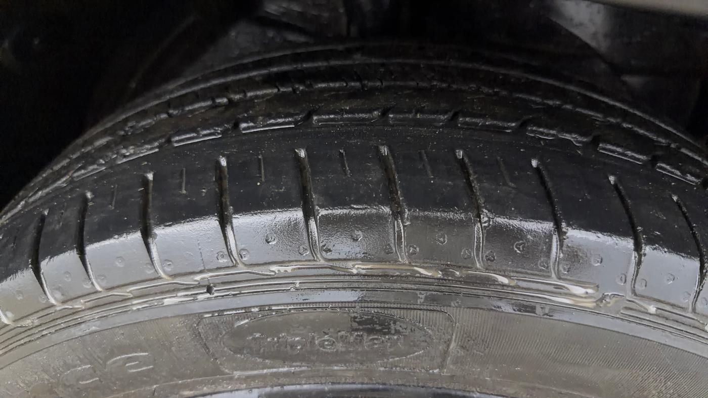 2020 MG HECTOR SHARP 1.5 DCT PETROL, Petrol, Automatic, 43,609 km, Right Front Tyre Tread