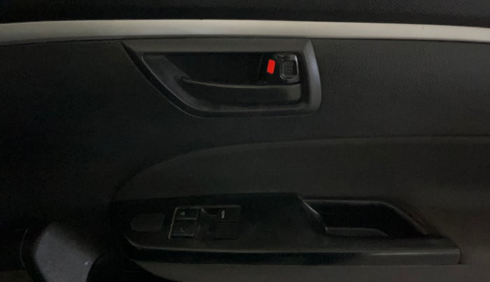 2016 Maruti Swift LXI (O), Petrol, Manual, 72,548 km, Driver Side Door Panels Control