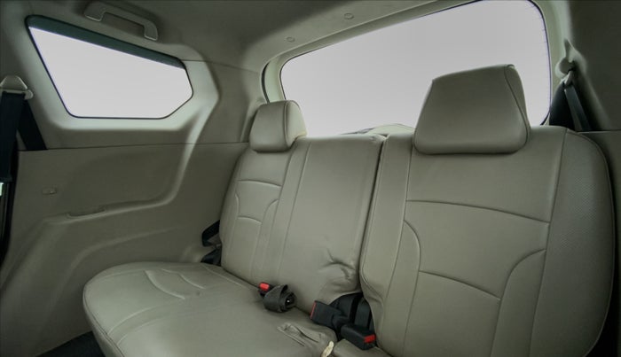 2021 Mahindra MARAZZO M 6 + 8 STR, Diesel, Manual, 47,117 km, Third Seat Row ( optional )