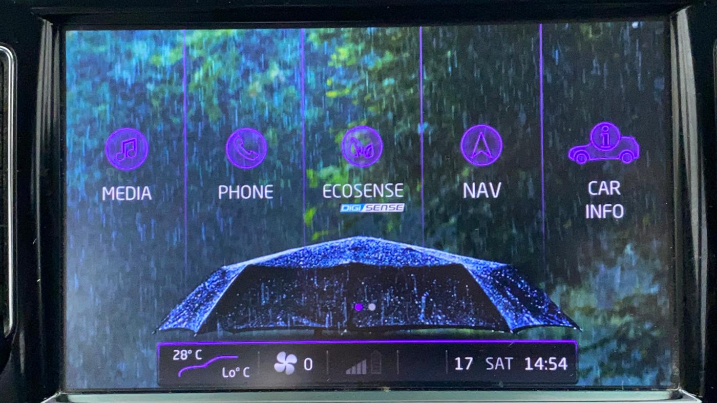 2021 Mahindra MARAZZO M 6 + 8 STR, Diesel, Manual, 47,117 km, Touchscreen Infotainment System