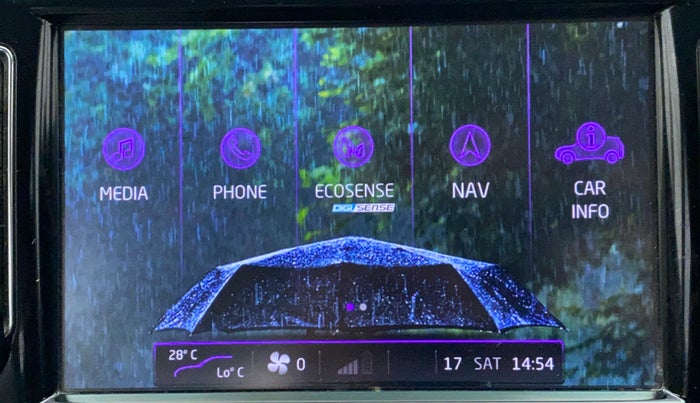 2021 Mahindra MARAZZO M 6 + 8 STR, Diesel, Manual, 47,117 km, Touchscreen Infotainment System