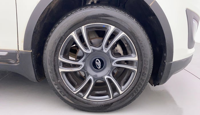 2021 Mahindra MARAZZO M 6 + 8 STR, Diesel, Manual, 47,117 km, Right Front Wheel