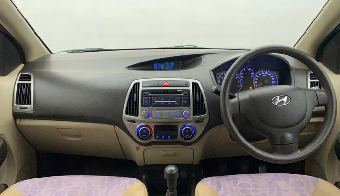 2012 Hyundai i20 MAGNA 1.2, Petrol, Manual, 46,225 km, Dashboard