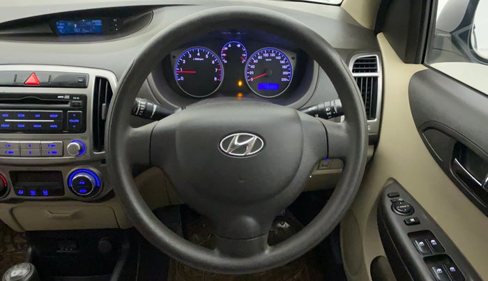 2012 Hyundai i20 MAGNA 1.2, Petrol, Manual, 46,225 km, Steering Wheel Close Up