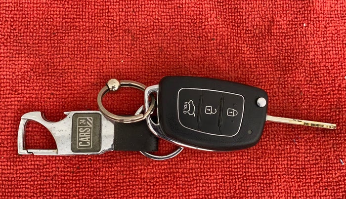 2012 Hyundai i20 MAGNA 1.2, Petrol, Manual, 46,225 km, Key Close Up