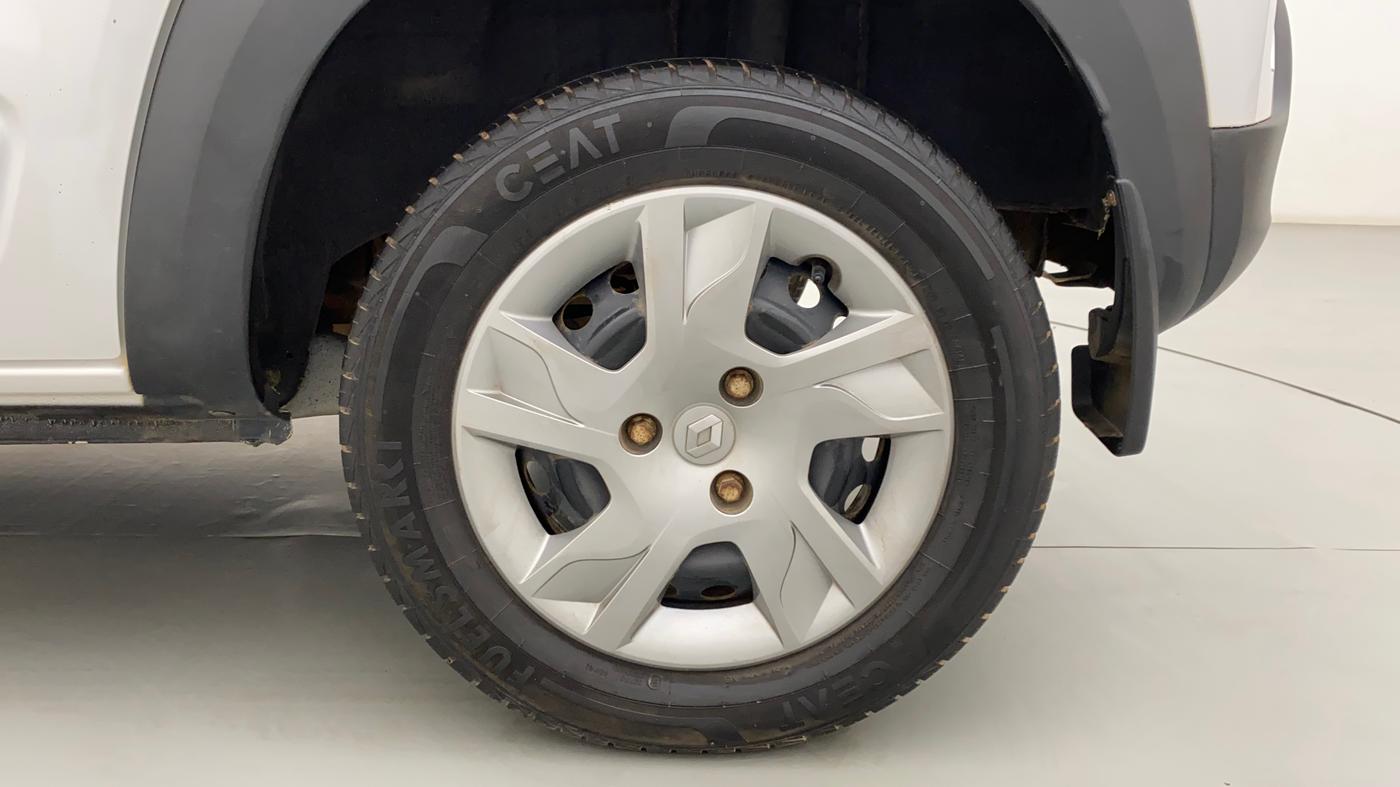 2021 Renault Kwid RXT 1.0 AMT (O), Petrol, Automatic, 24,474 km, Left Rear Wheel