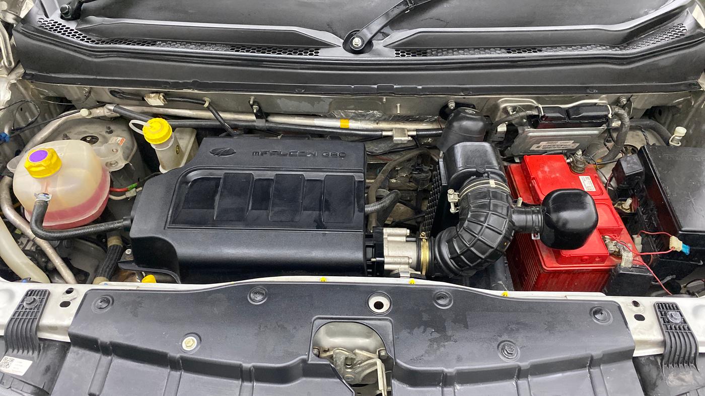 2018 Mahindra KUV 100 NXT K2 6 STR, Petrol, Manual, 36,494 km, Open Bonet