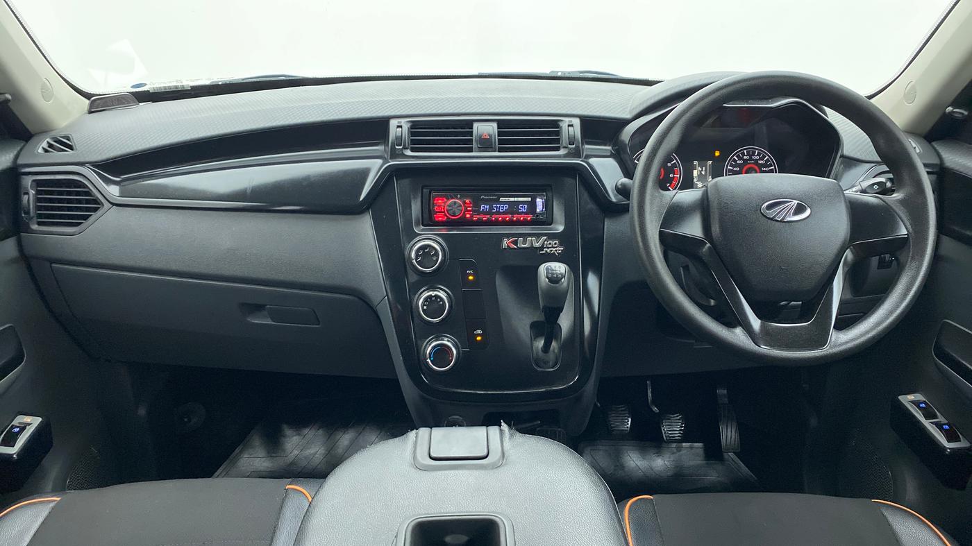 2018 Mahindra KUV 100 NXT K2 6 STR, Petrol, Manual, 36,494 km, Dashboard