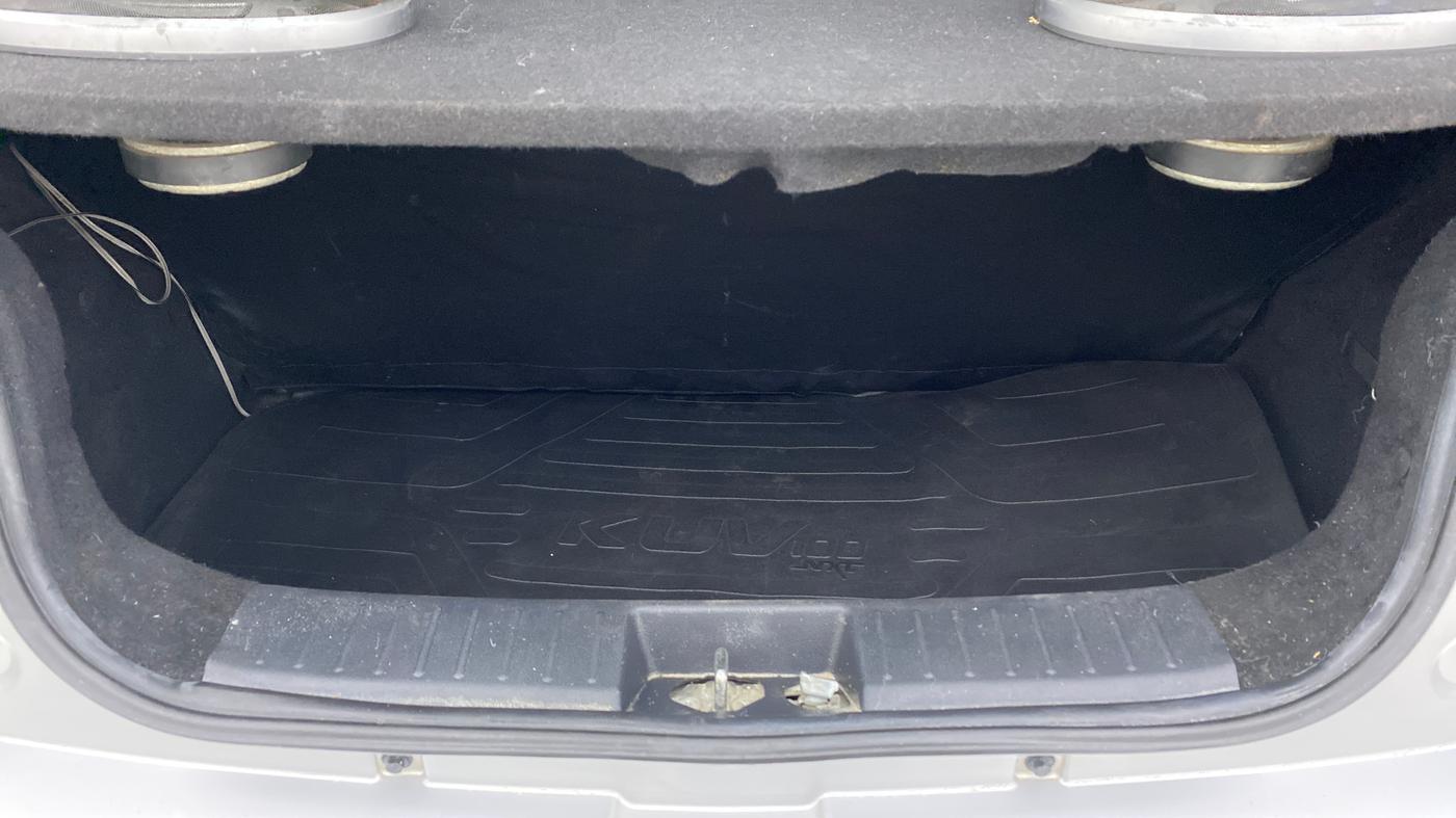 2018 Mahindra KUV 100 NXT K2 6 STR, Petrol, Manual, 36,494 km, Boot Inside