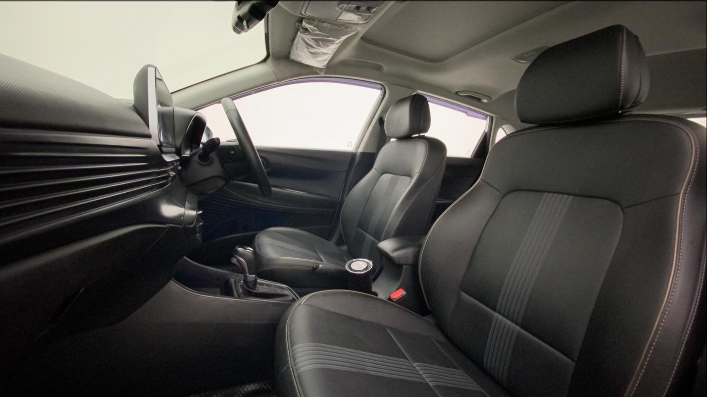 2022 Hyundai NEW I20 ASTA (O) 1.0 TURBO GDI DCT, Petrol, Automatic, 33,559 km, Right Side Front Door Cabin
