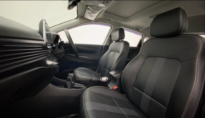 2022 Hyundai NEW I20 ASTA (O) 1.0 TURBO GDI DCT, Petrol, Automatic, 33,559 km, Right Side Front Door Cabin