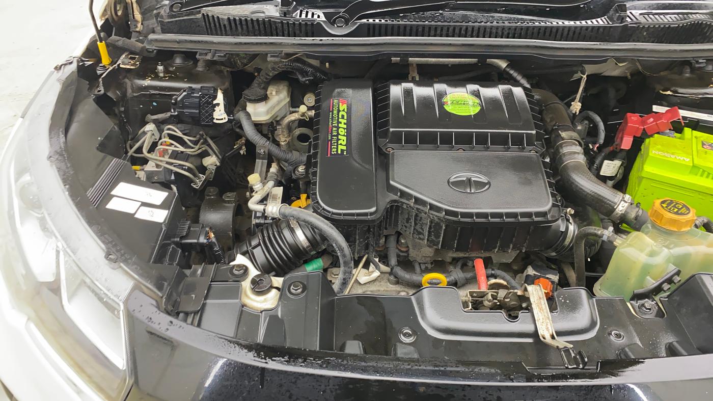 2021 Tata NEXON XMA DIESEL, Diesel, Automatic, 61,099 km, Engine View - Right