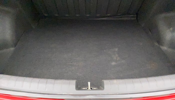 2014 Hyundai Xcent S 1.2, Petrol, Manual, 55,418 km, Boot Inside