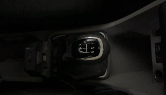 2016 Tata Tiago XZ PETROL, Petrol, Manual, 92,490 km, Gear Lever
