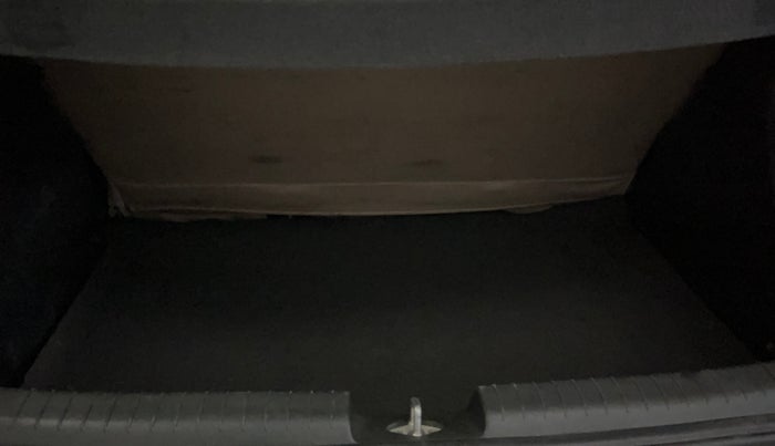 2015 Hyundai Elite i20 SPORTZ 1.2, Petrol, Manual, 56,497 km, Boot Inside