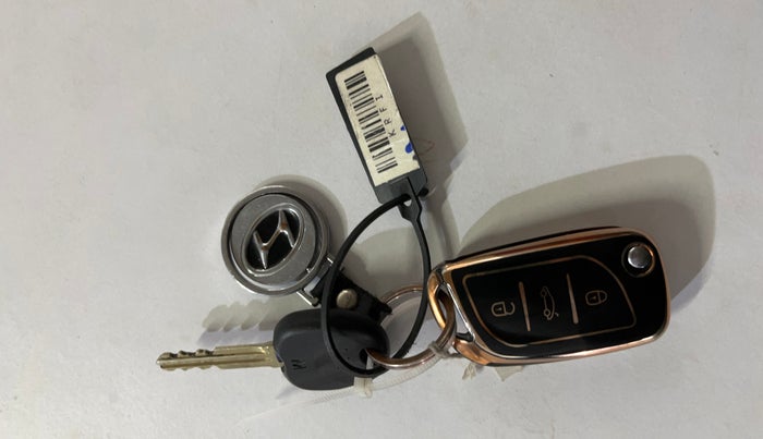 2015 Hyundai Elite i20 SPORTZ 1.2, Petrol, Manual, 56,497 km, Key Close Up