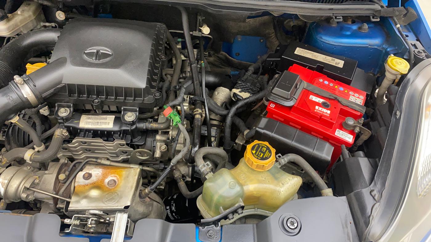 2019 Tata NEXON XMA PETROL, Petrol, Automatic, 48,338 km, Engine View - Left