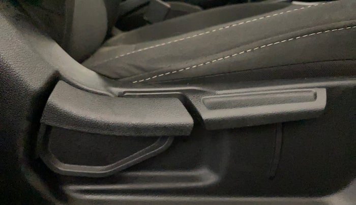 2024 Hyundai EXTER S 1.2 MT, CNG, Manual, 21,606 km, Driver Side Adjustment Panel